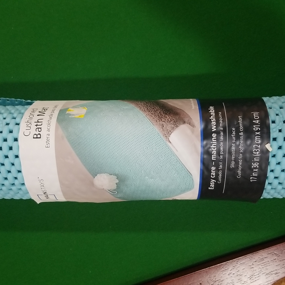 Cushioned bath mat